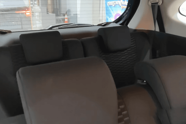 7 Seater Car