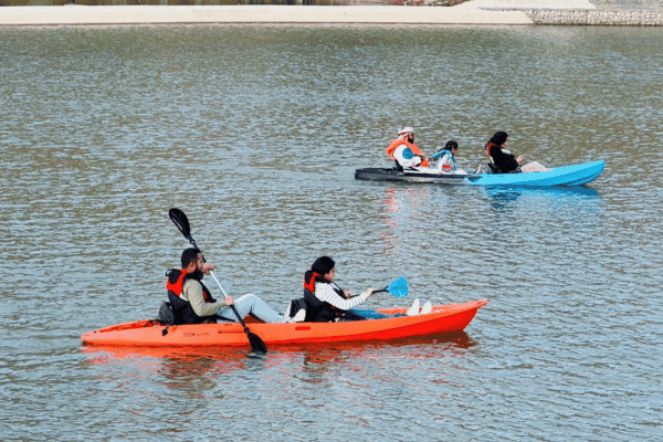 Hatta Dam Boat Kayaking