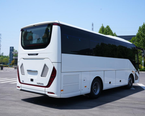 35 Seater Luxury Bus